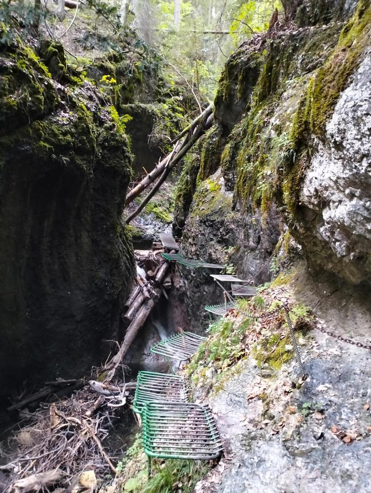 Turisticka Ubytovna Hornad Spišské Tomášovce Exteriör bild
